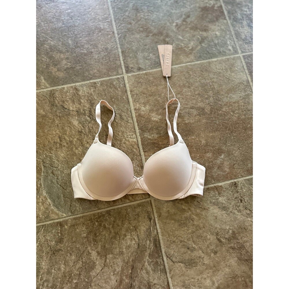 SKIMS Cream Bra